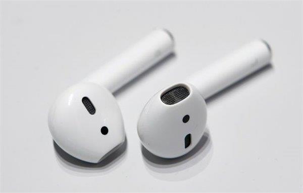 苹果无线蓝牙耳机AirPods评测视频:细节设计出众