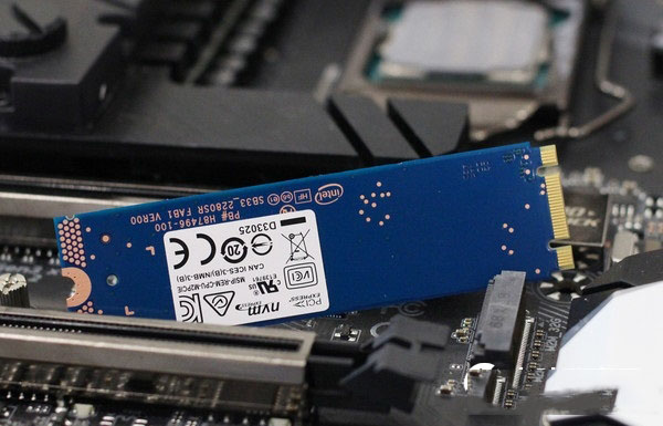 Intel傲腾内存怎么样 Intel傲腾16GB内存优缺点性能评测图解