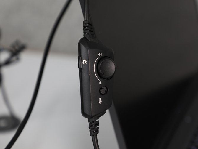 雷柏VH710游戏耳机值得入手吗 雷柏VH710电竞游戏耳机评测