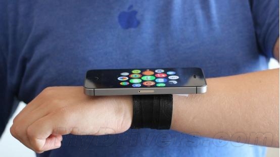 (图)苹果首款Apple Watch原型机曝光