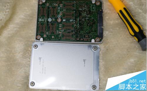 英特尔540S系列240G固态硬盘怎么样?