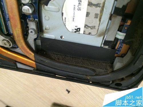 ThinkPad E430笔记本怎么拆机清灰?