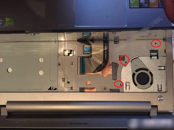 联想Z500笔记本电脑怎么拆机？联想Z500拆机图文教程