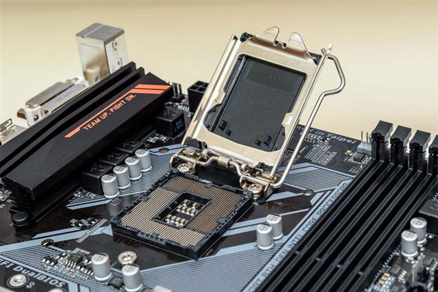 Intel B360主板性能怎么样？英特尔B360主板详细评测图解