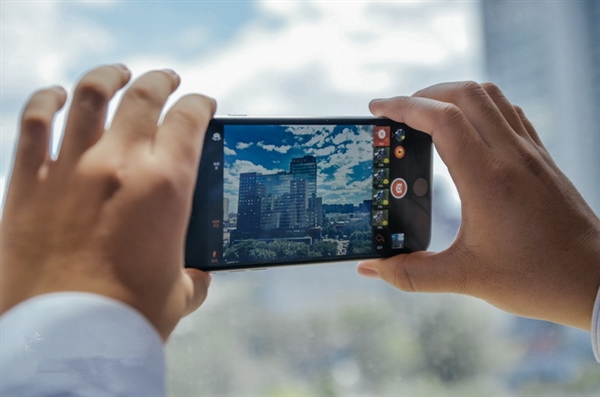 摄影极拍App发布：拍照摄影 支持实时滤镜