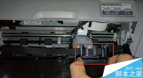 爱普生针式打印机610k怎么安装色带? 打印机色带的安装教程