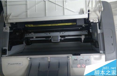 HP1020激光打印机硒鼓怎么换?