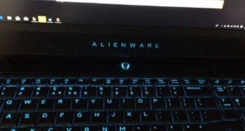灯厂i9扛把子 戴尔Alienware17C-3858B R5详细图文测评