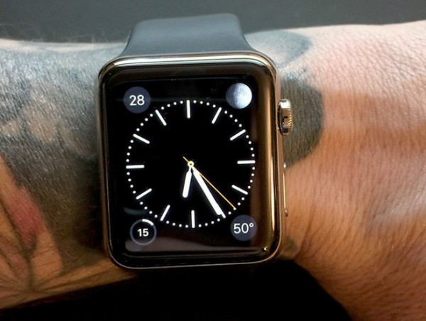 Apple Watch有纹身不能用！苹果确认纹身会影响Apple Watch传感器读数