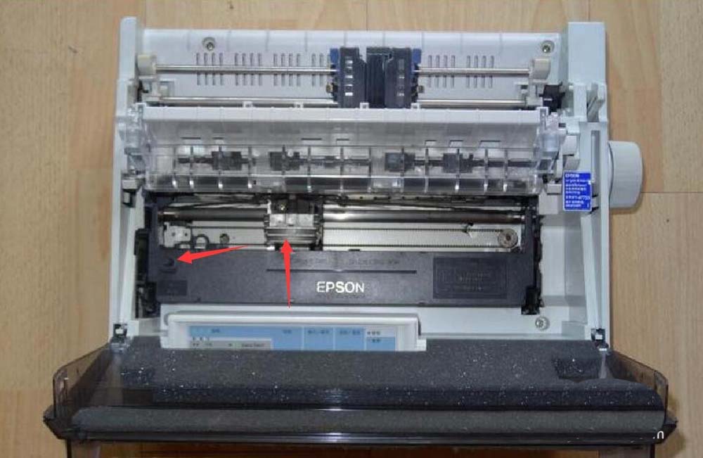 爱普生LQ300K打印机怎么更换色带?