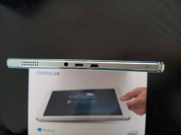 [图+视频]8.9寸Intel芯：Win8.1平板电脑 蓝魔i9s开箱