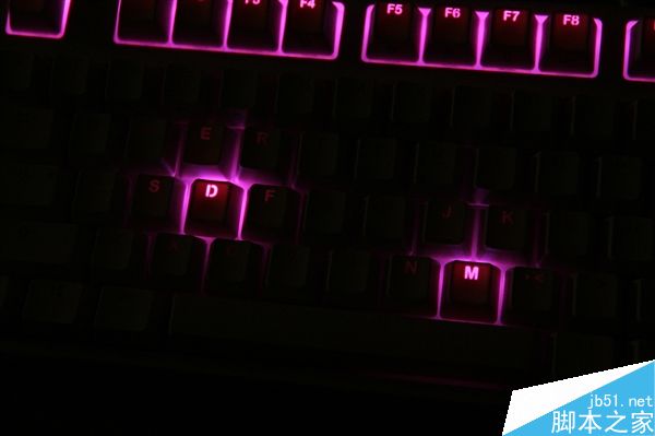 IKBC时光机机械键盘F-RGB开箱图赏:加入RGB背光灯效