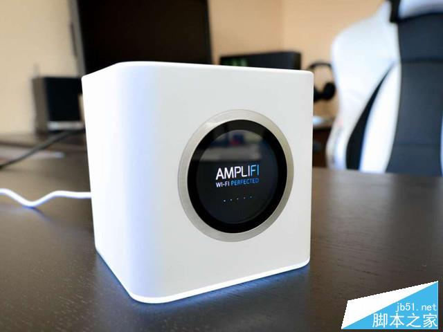 无线中继和网状网哪个好？AMPLIFI HD对决传统无线扩展评测