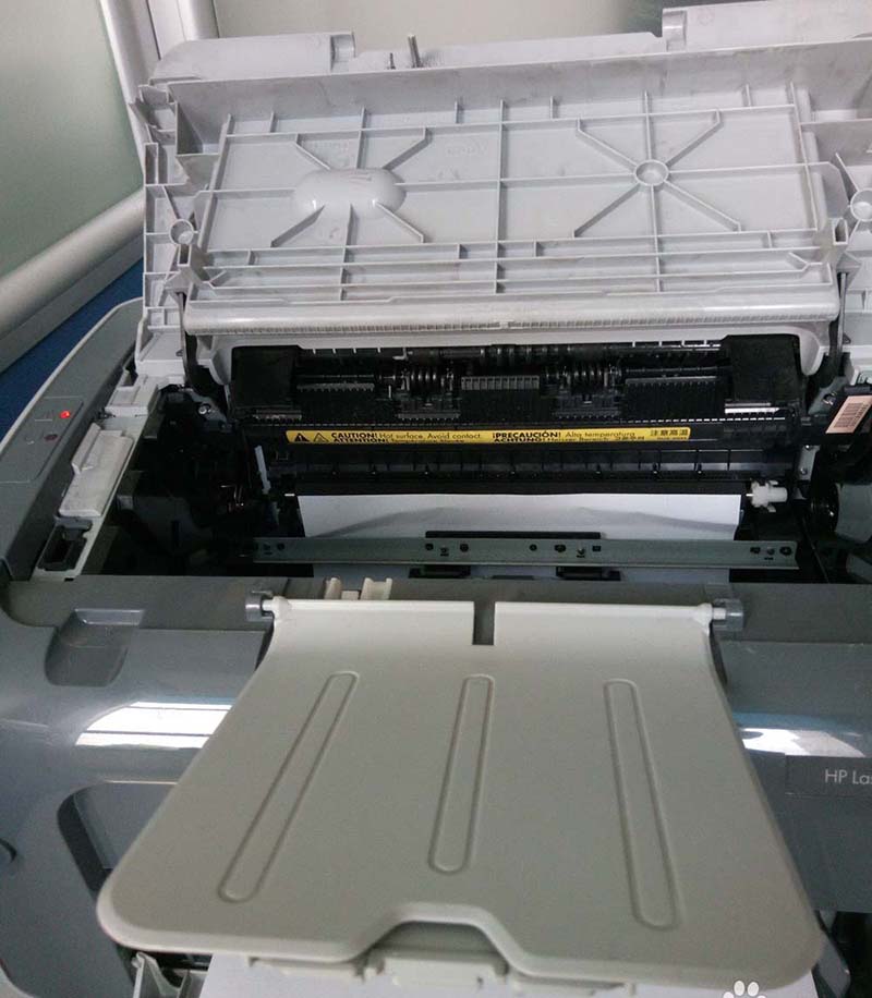 惠普HP1106激光打印机红灯闪烁不能打印文件怎么办?