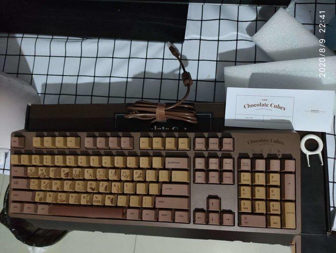 黑爵新国货巧克力有线机械键盘怎么样 黑爵新国货巧克力有线机械键盘评测