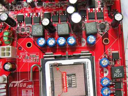看CPU供电部分：什么样的主板够稳定？