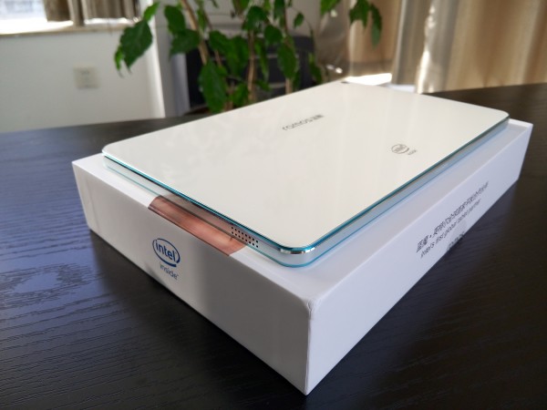 [图+视频]8.9寸Intel芯：Win8.1平板电脑 蓝魔i9s开箱