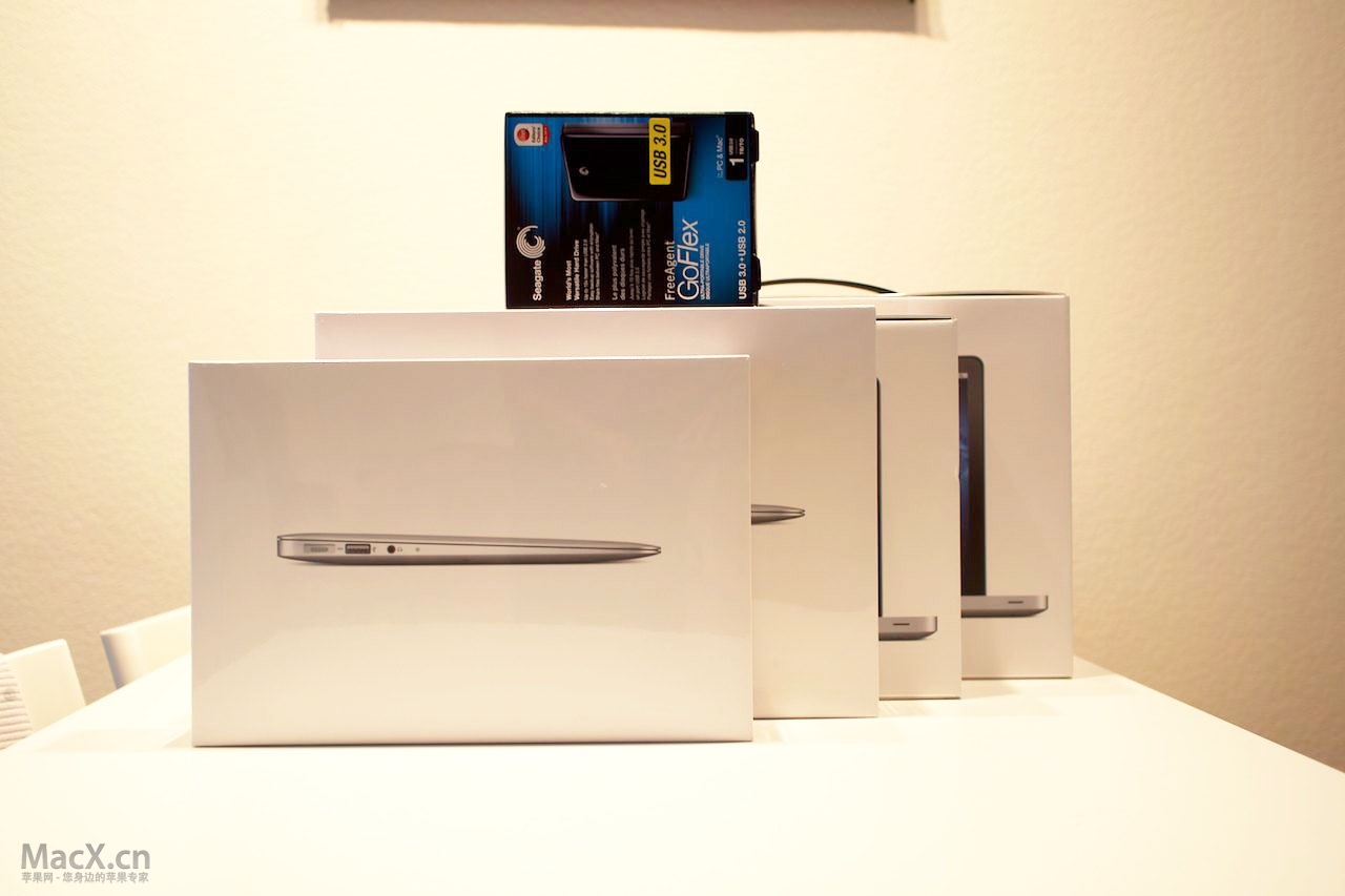 2012年 苹果笔记本对比测评 MacBook Air / MacBook Pro 新款对比测评（多图）